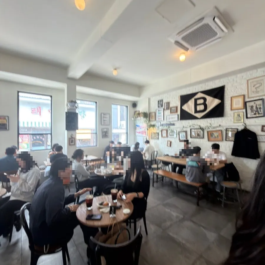 Outdoor seating area at Brewers Coffee