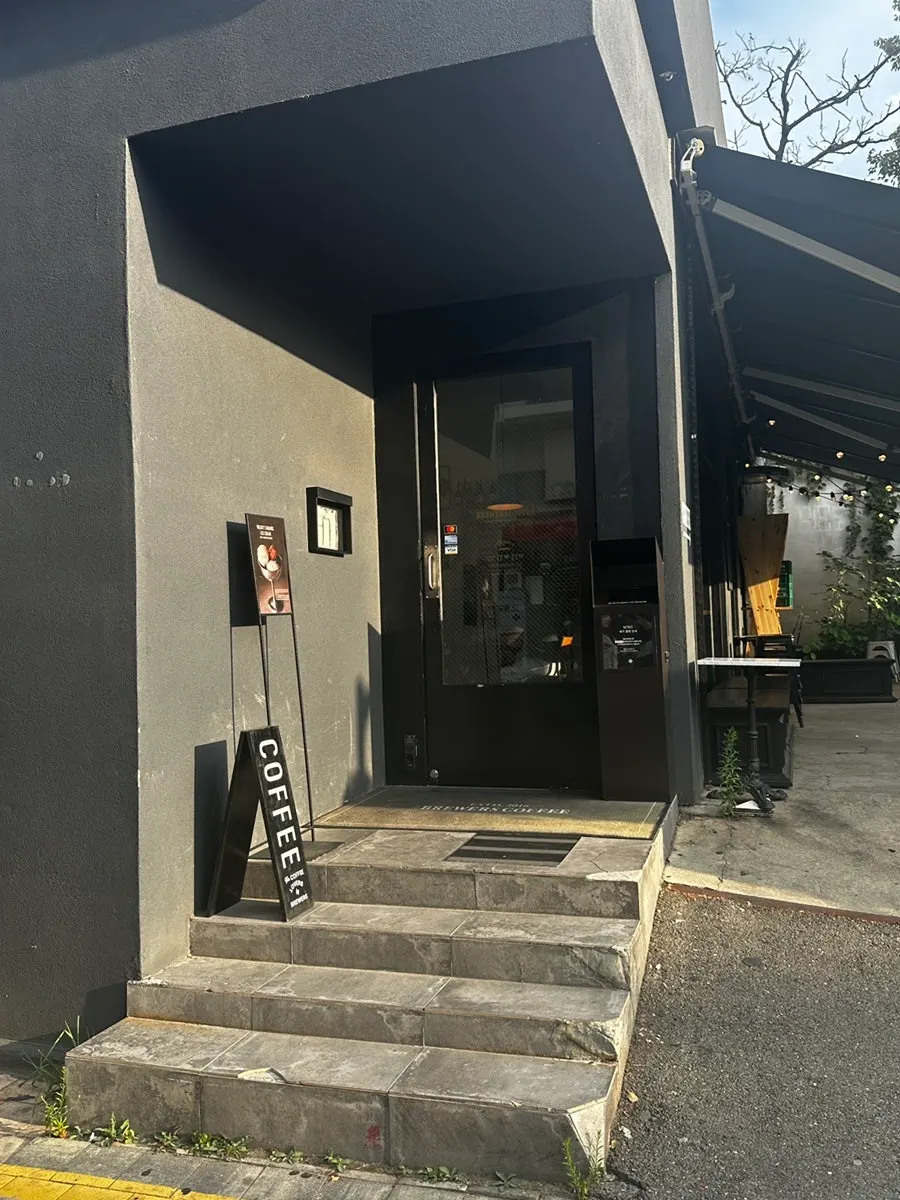 Dessert at Brewers Coffee in Sinbu-dong, Cheonan