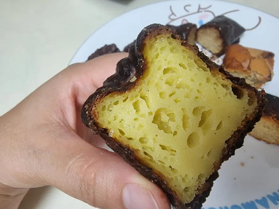 Vanilla canelé from Brewers Coffee