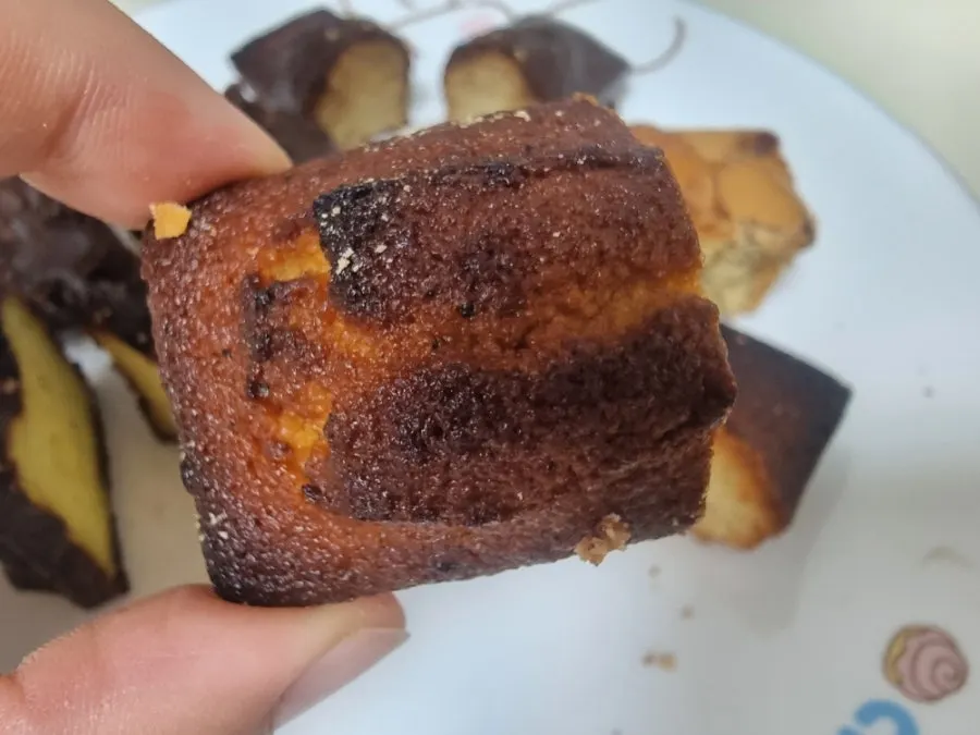 Plain financier from Brewers Coffee