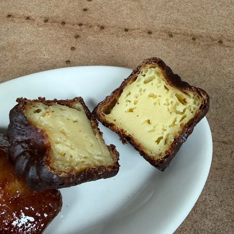 Cross-section of the vanilla canelé cut in half