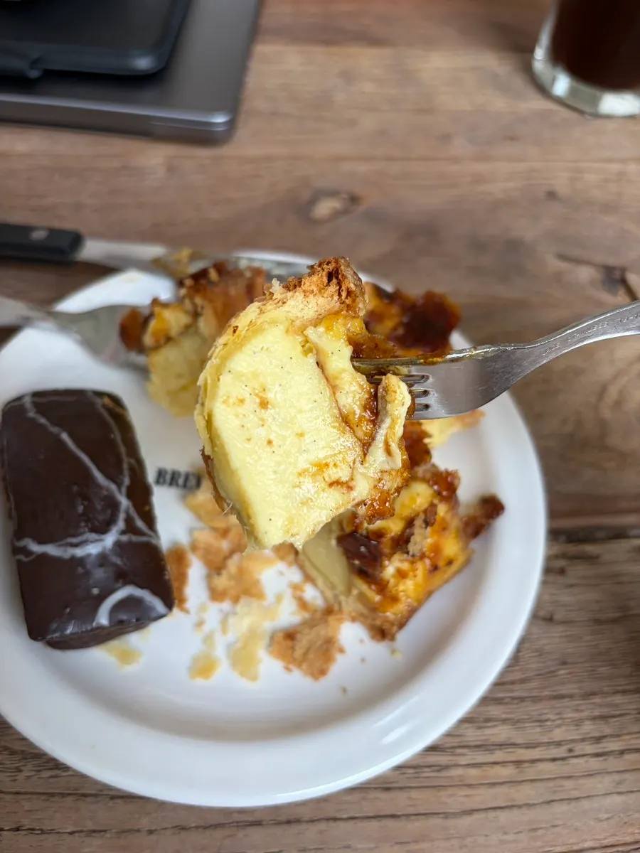 Cross-section of the flan cut in half