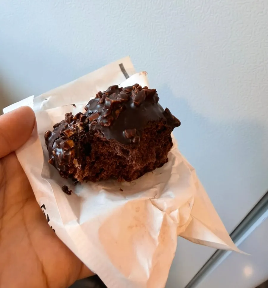 Close-up of the almond choco madeleine
