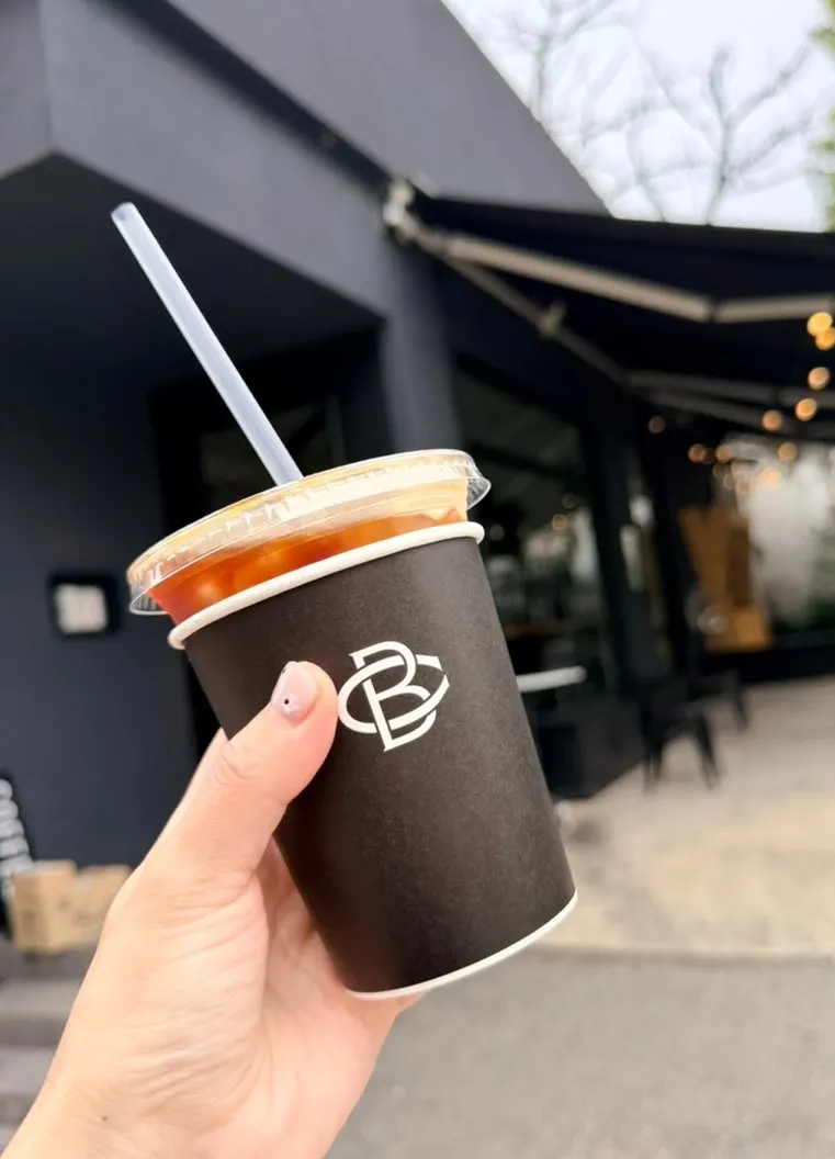 Iced americano enjoyed with the desserts
