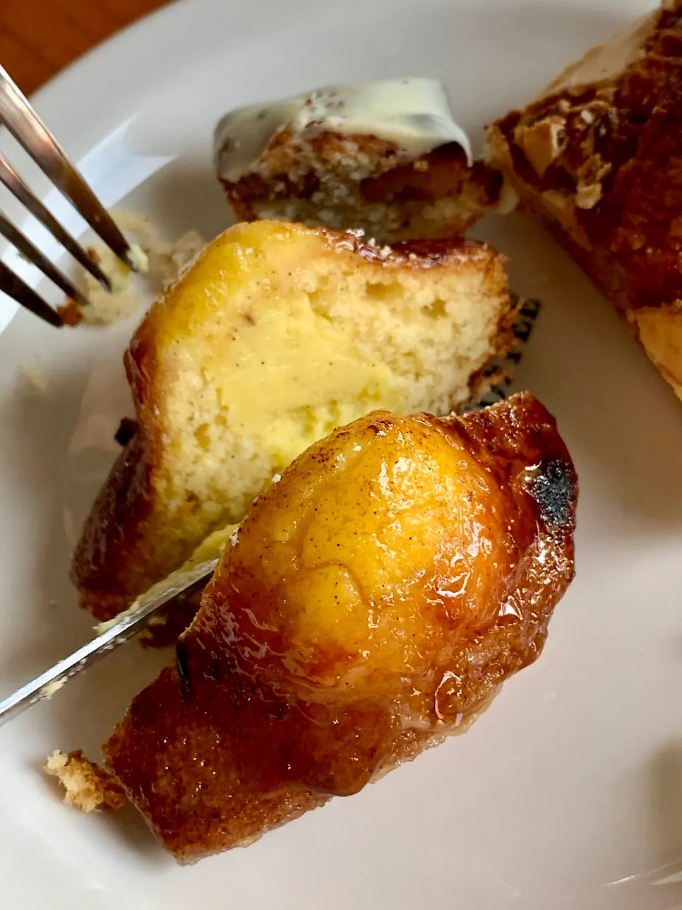 Vanilla macadamia financier