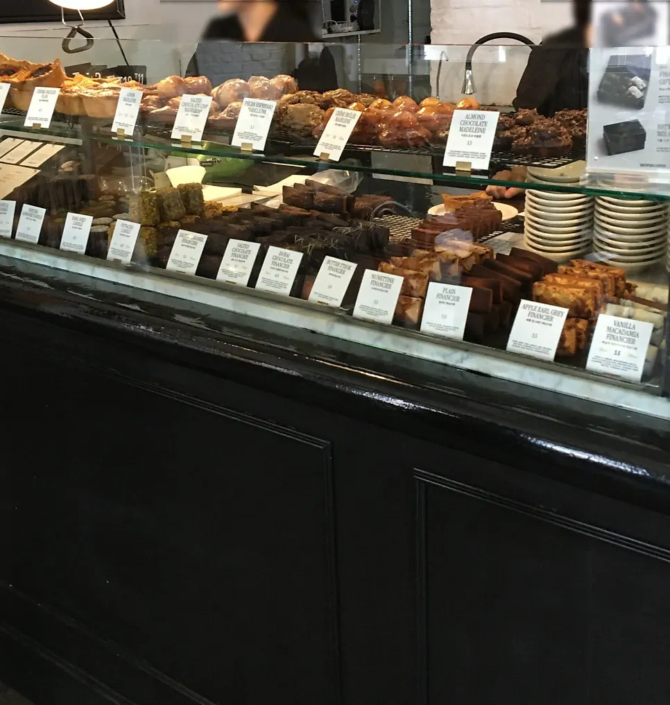Sign listing non-coffee drink options
