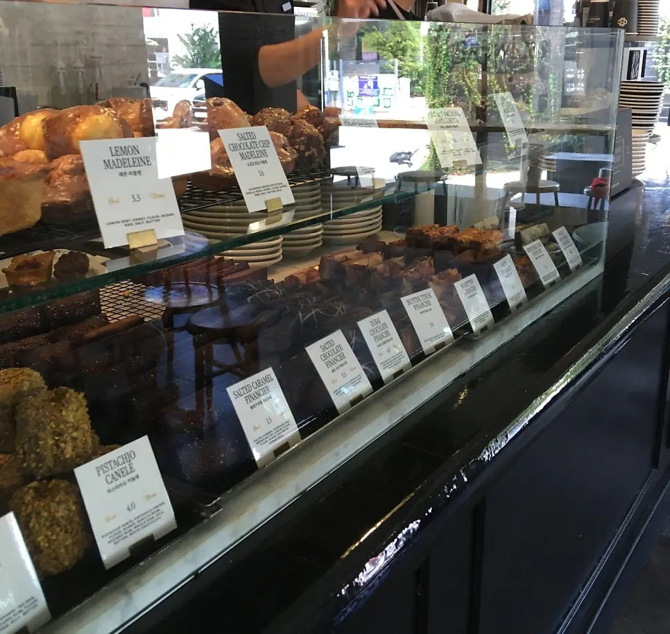 Shelf with financiers and madeleines