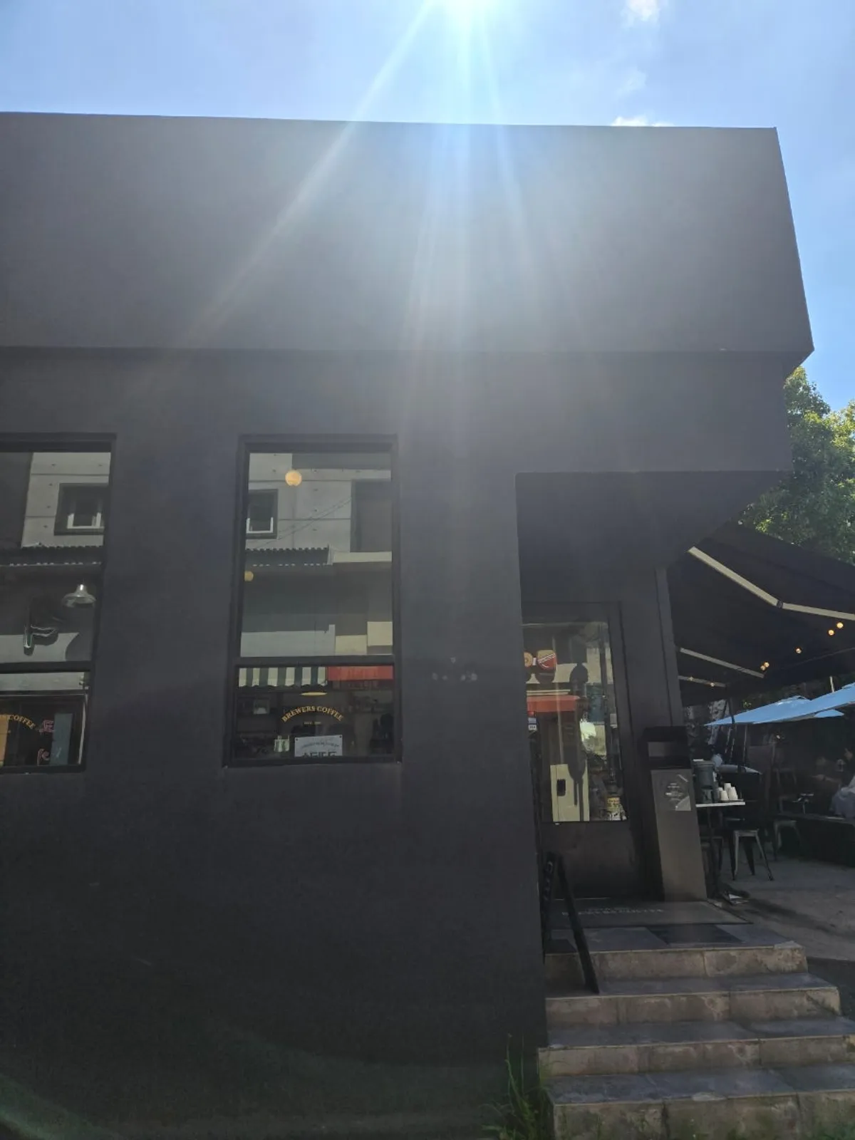브루어스커피 천안신부점 외관