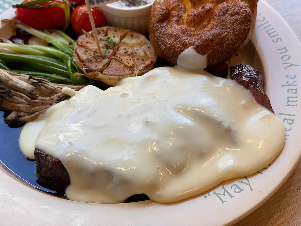 Steak plating served with Yorkshire pudding