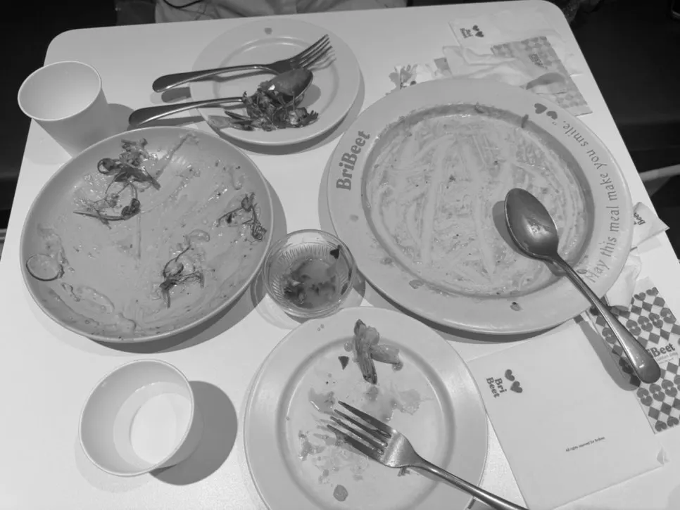 Plates at Brivit scraped completely clean