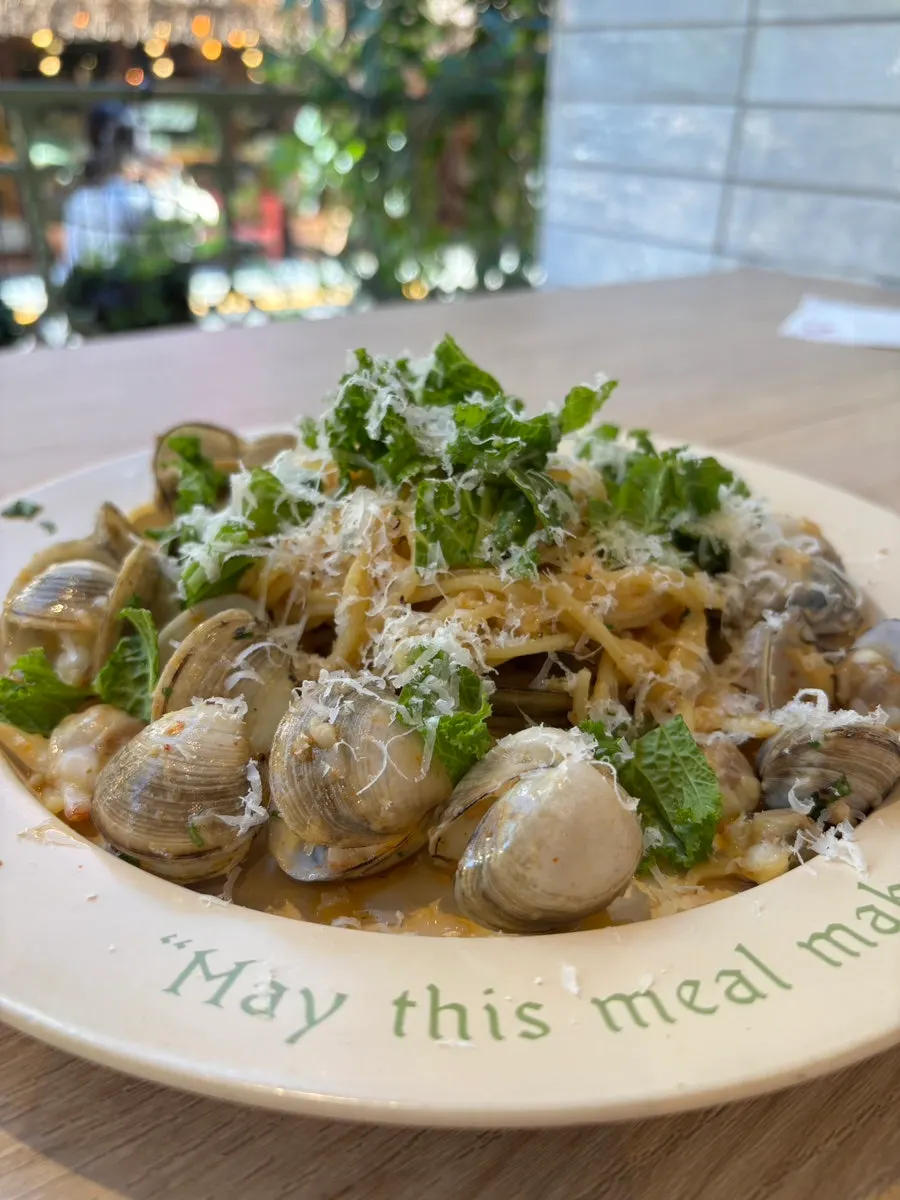 Spicy vongole oil pasta loaded with clams