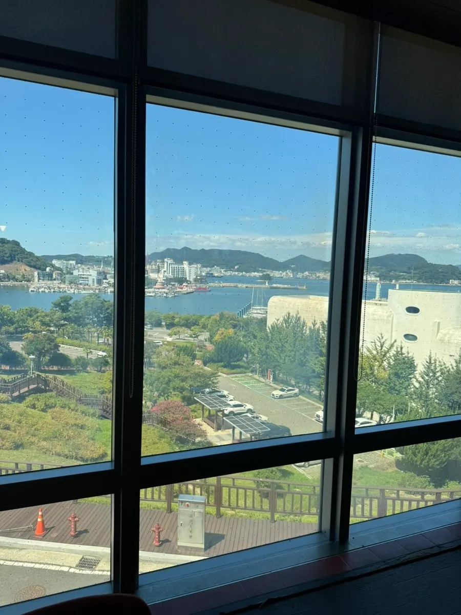 View of the Tongyeong sea from inside Brown Hands Tongyeong