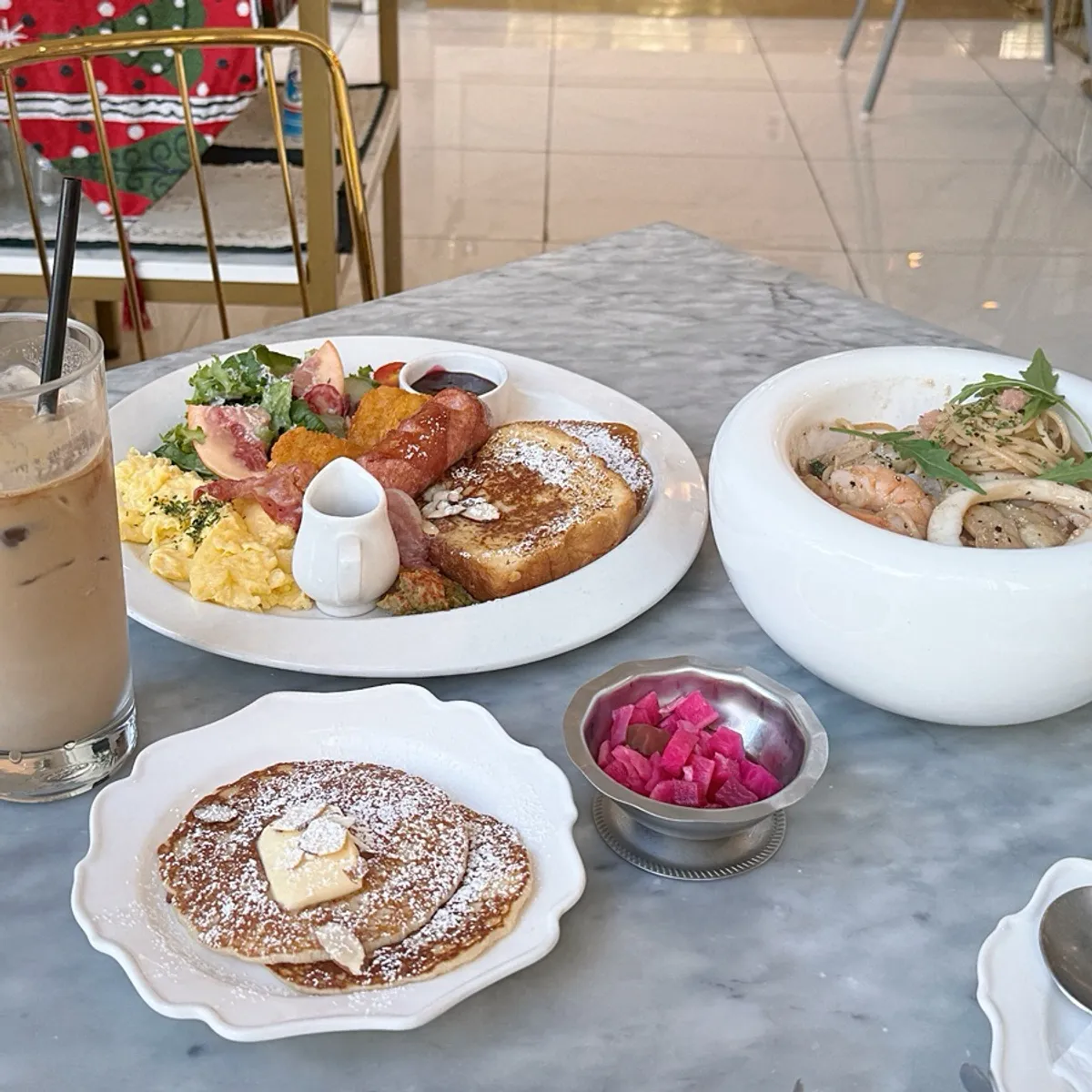 Representative brunch image at 37.5 Signature Mia Branch
