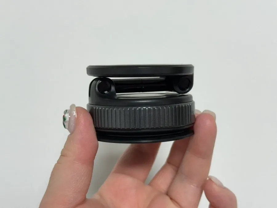 Mount with included MagSafe ring