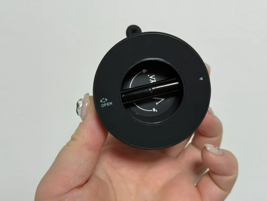 Round matte-black MagSafe mount