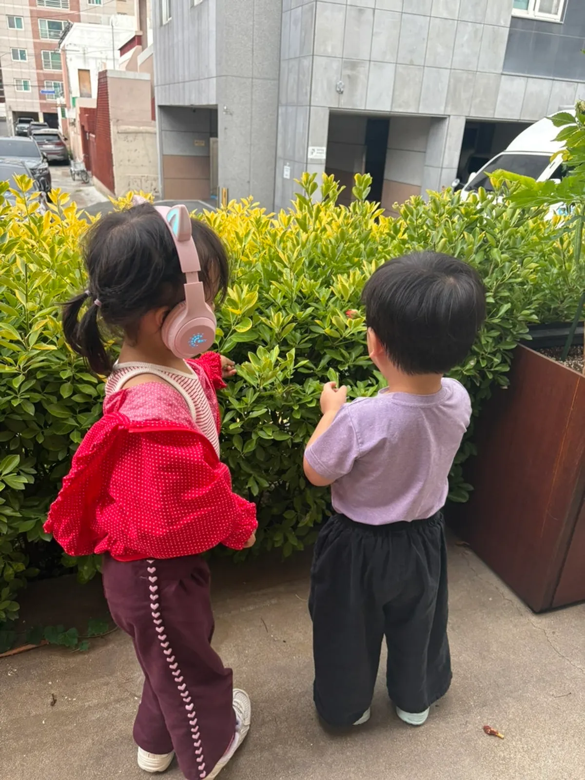 여유롭게 커피를 마신 카페 부아장 테라스 자리