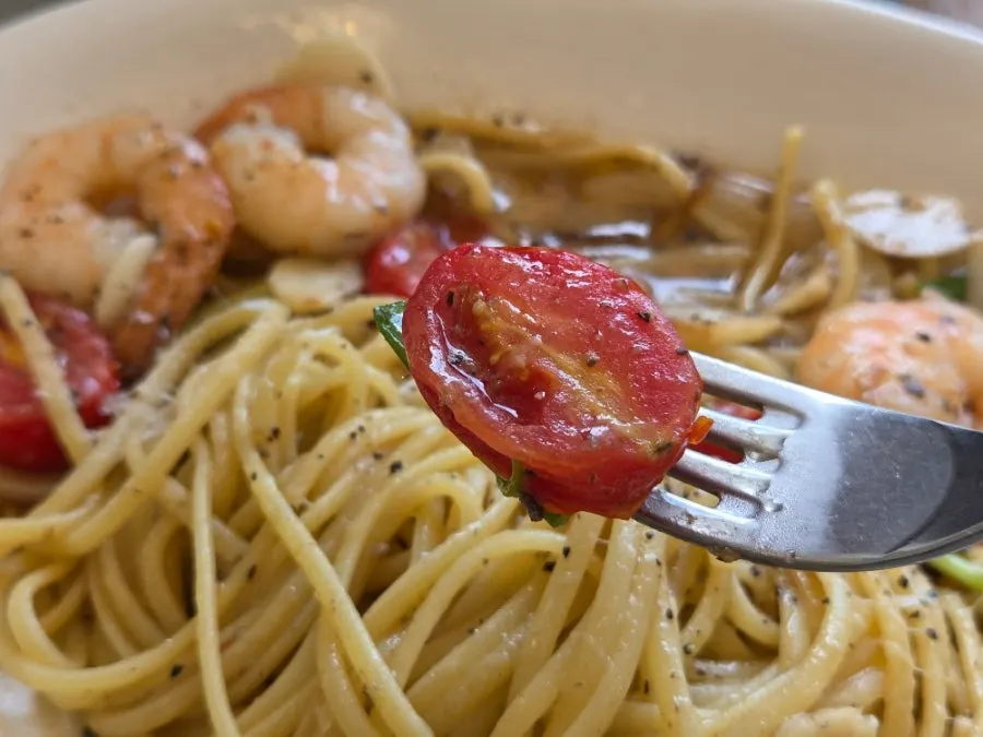 Shrimp anchovy oil pasta topped with shrimp