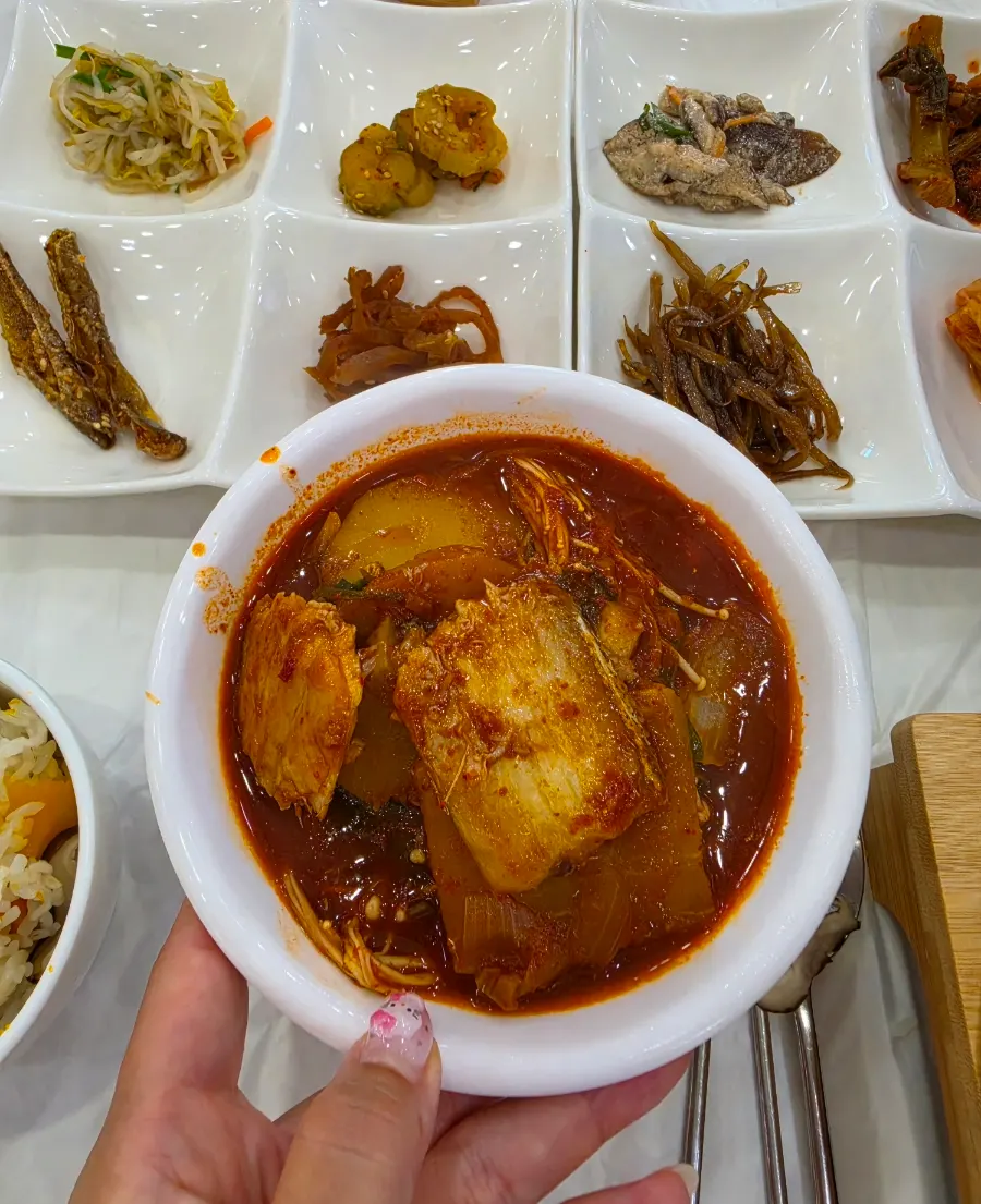 Sign listing Gyehwado's grilled fish menu