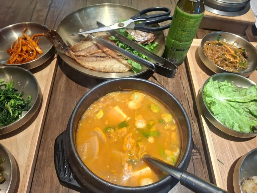 Cheonggukjang and barley corvina Korean set meal