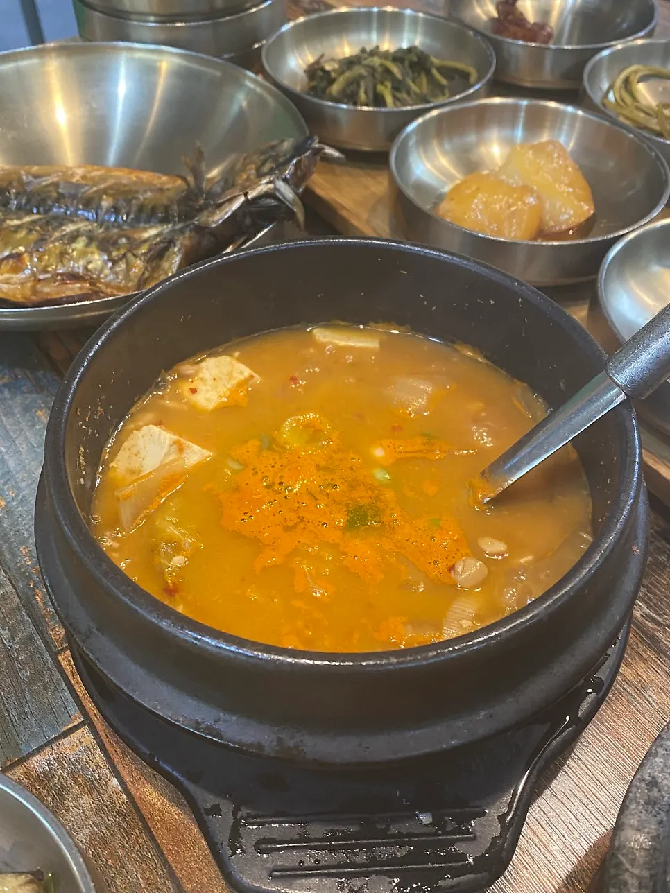 Bubbling cheonggukjang stew
