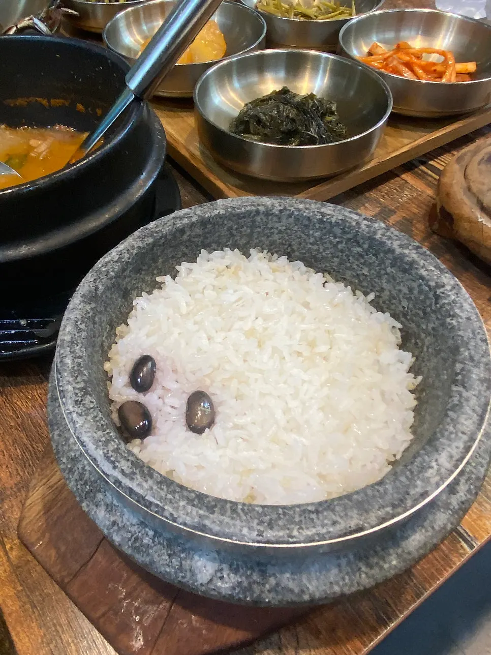 A bowl of freshly made stone-pot rice