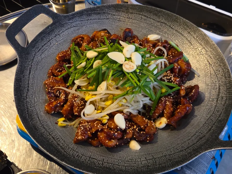 Cooked jjuksam for two served at Yajju Yajju