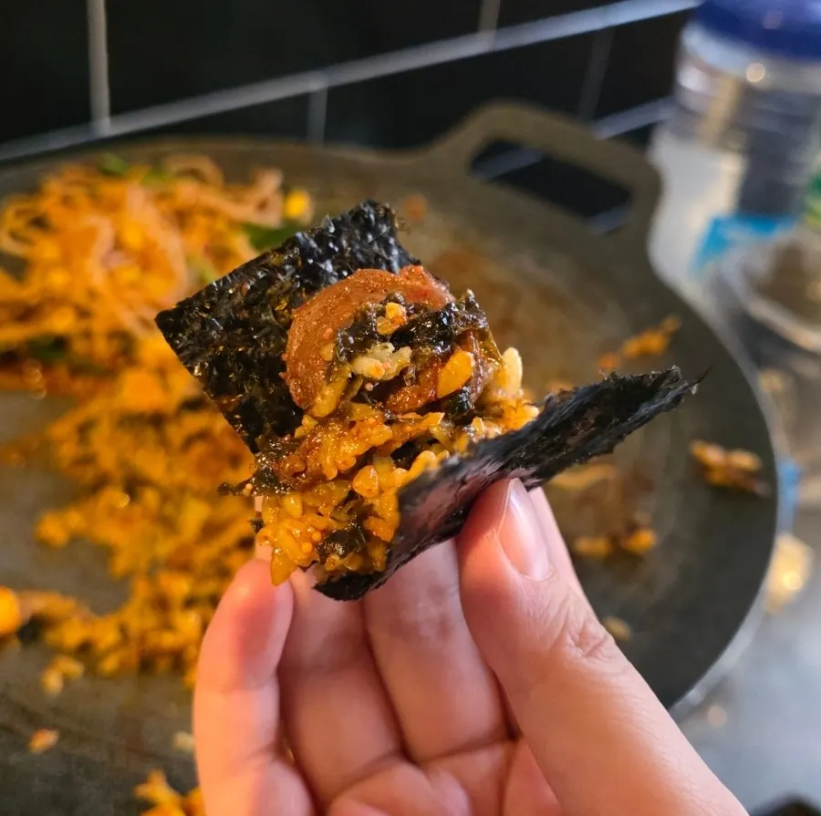 Fried rice mixed with leftover meat and jjukkumi