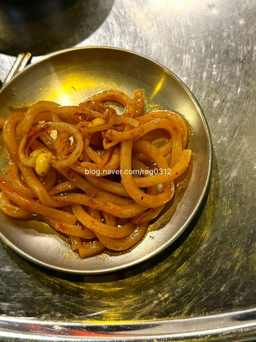 Spicy jjukkumi stir-fried with added udon noodles