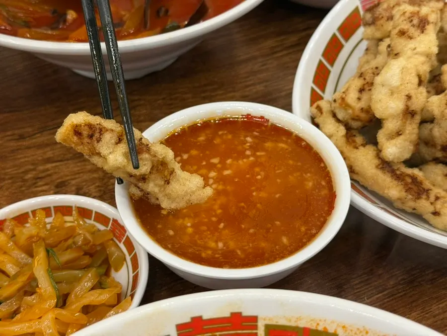 Sweet-and-slightly-bitter garlic sauce for tangsuyuk