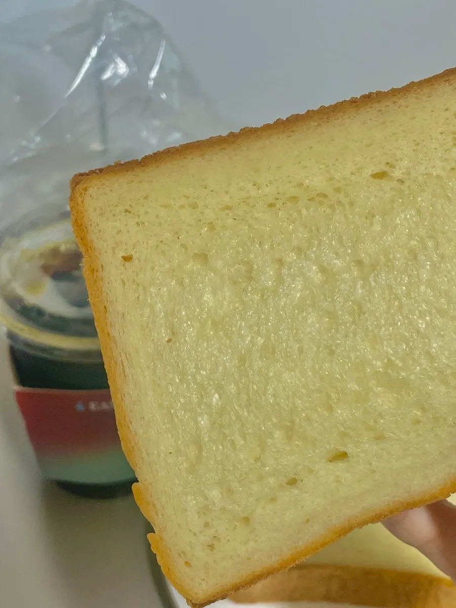 Milk bread that pulls apart in strands