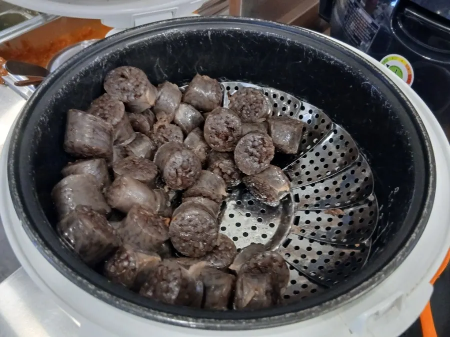 국밥 메뉴 식사 사진