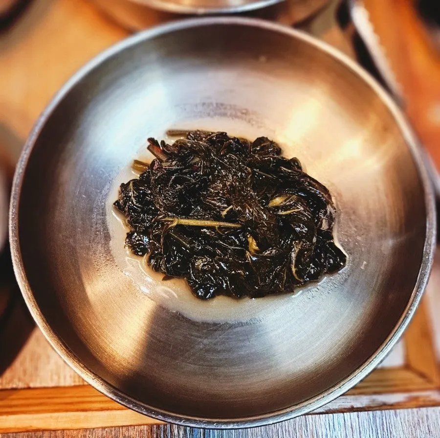 기본 반찬 12종에 포함된 밑반찬