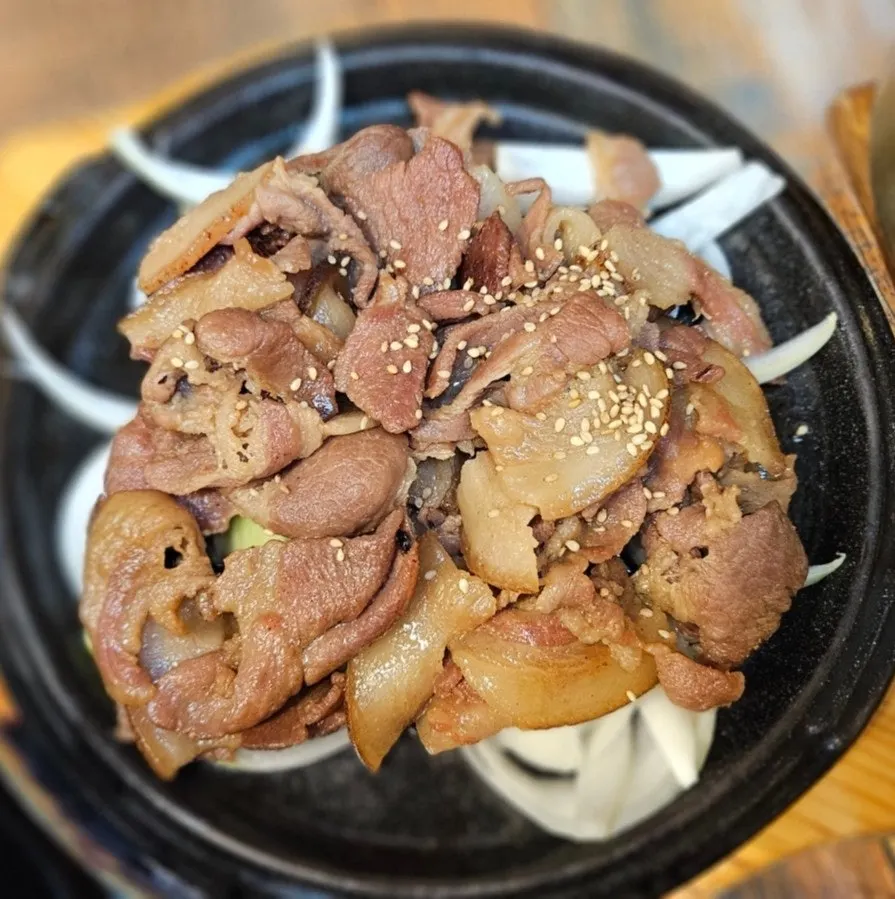 양념에 숯불향이 더해진 숯불고기