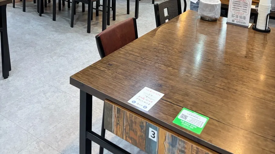 Dining hall busy with weekday lunch guests