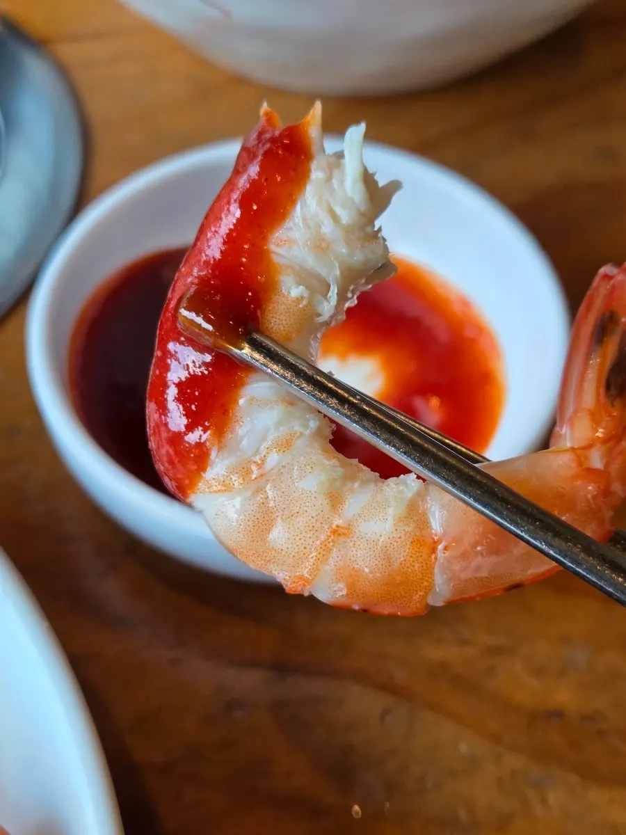 Plump shrimp served with gochujang