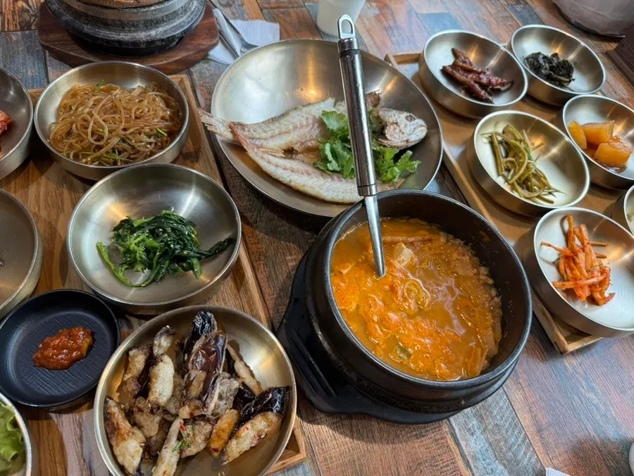 Tteuranchae Bapsang meal and borigulbi order