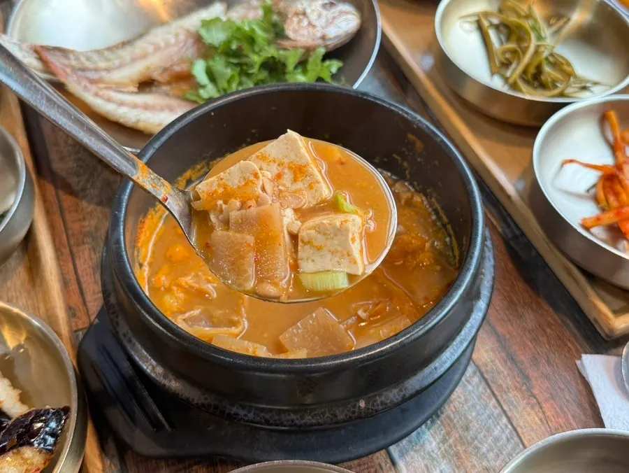 Korean set-meal self-serve bar with yeolmu kimchi