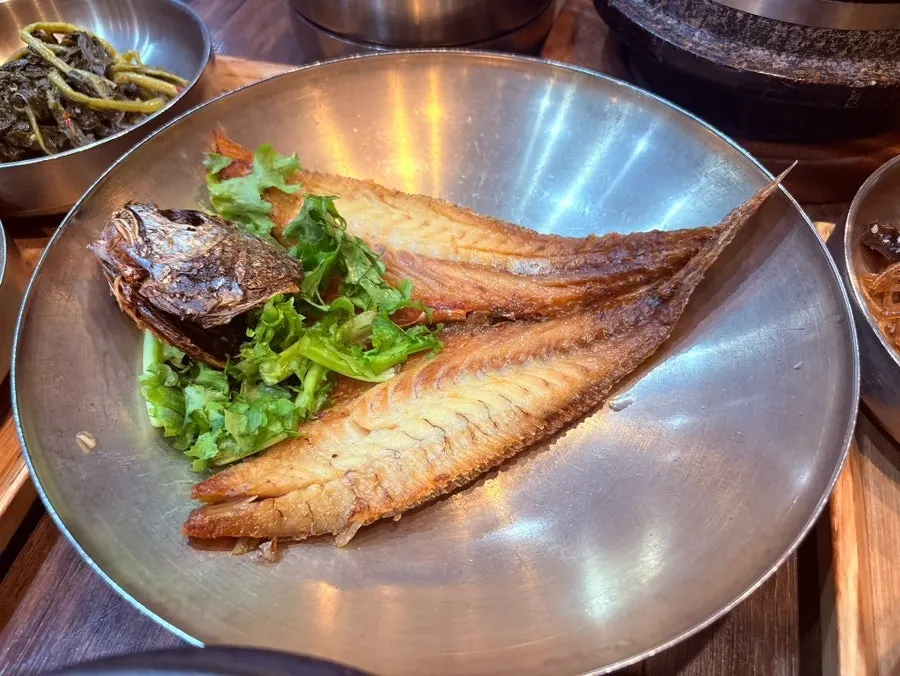 Borigulbi grilled crispy and served at the table