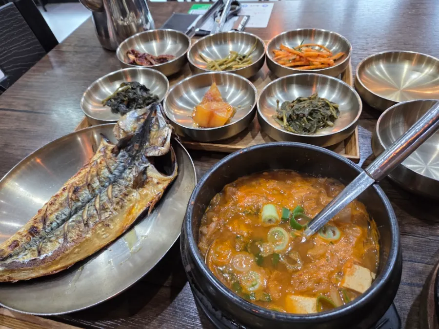 뜰안채밥상과 단품 메뉴 가격표