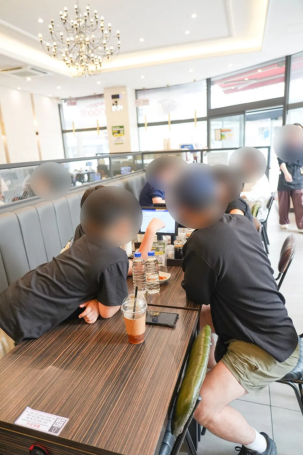 무료로 제공되는 흑미밥