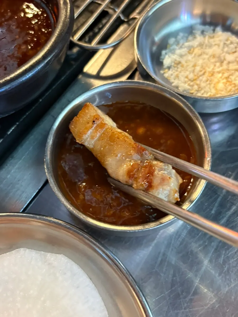 직원이 구워주는 주먹구이