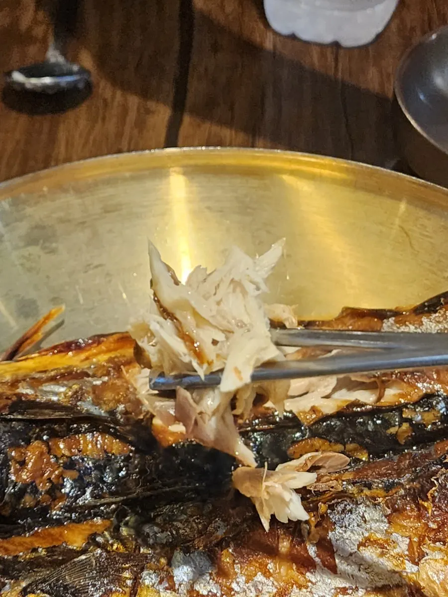 Thick-fleshed grilled mackerel single dish