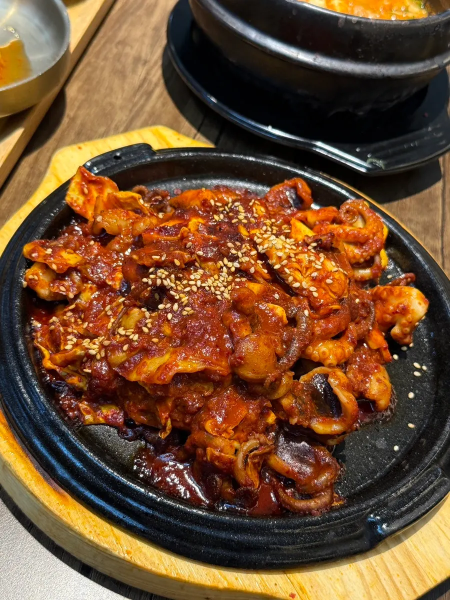 Table centered on octopus stir-fry and cheonggukjang stew