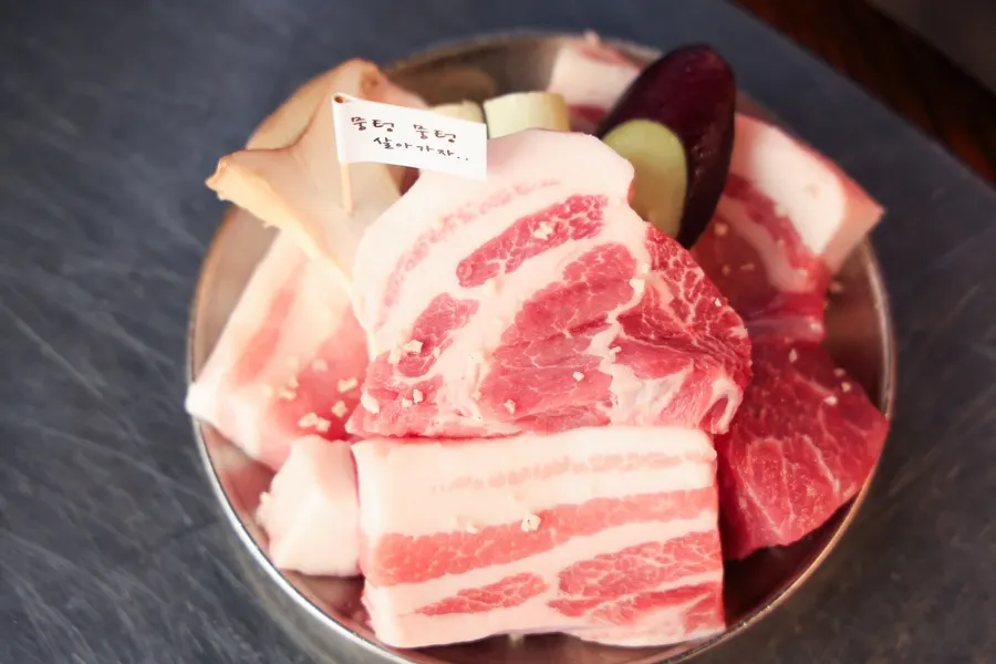 Jumeok-gui pork platter