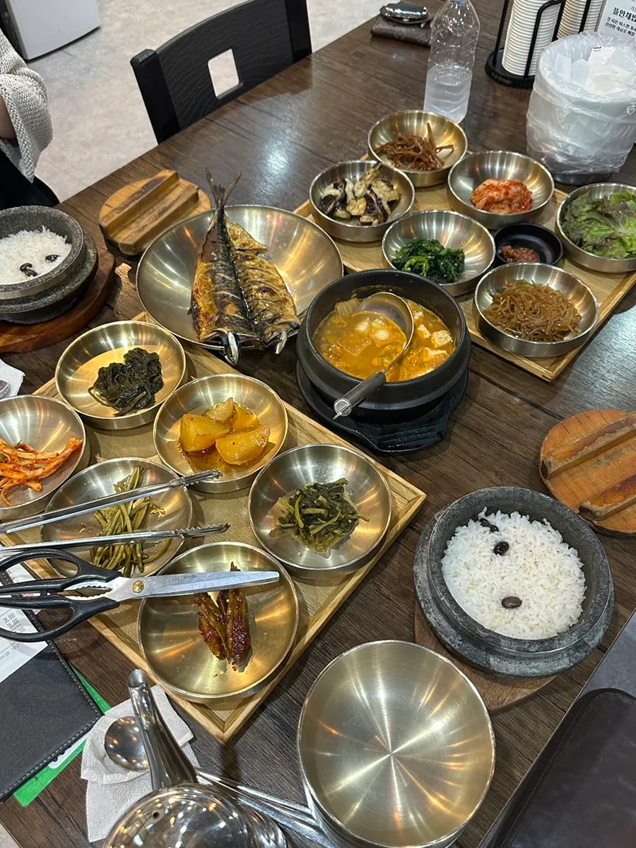 Basic table set eaten with a friend
