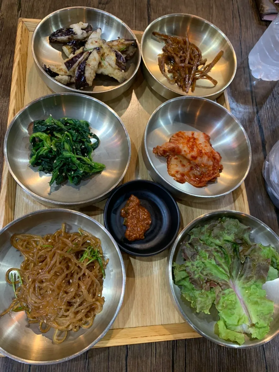 Home-style Korean meal spread