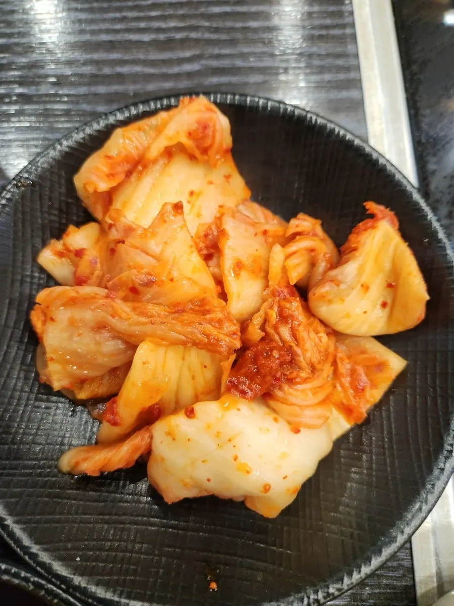 밑반찬으로 나온 배추김치