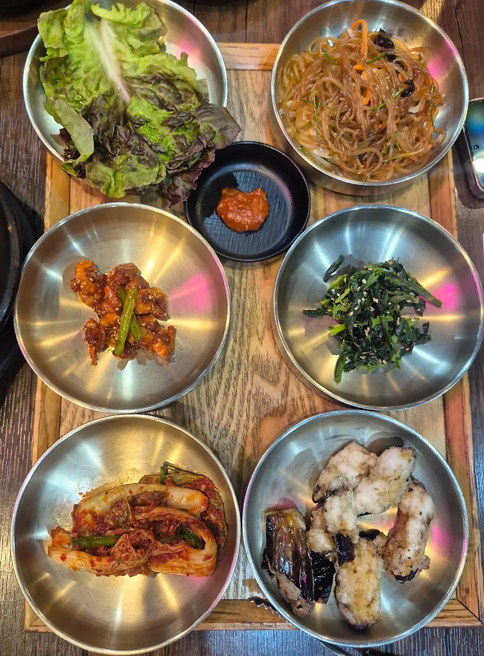Stone-pot rice and basic side dishes set for a 3-person Korean meal