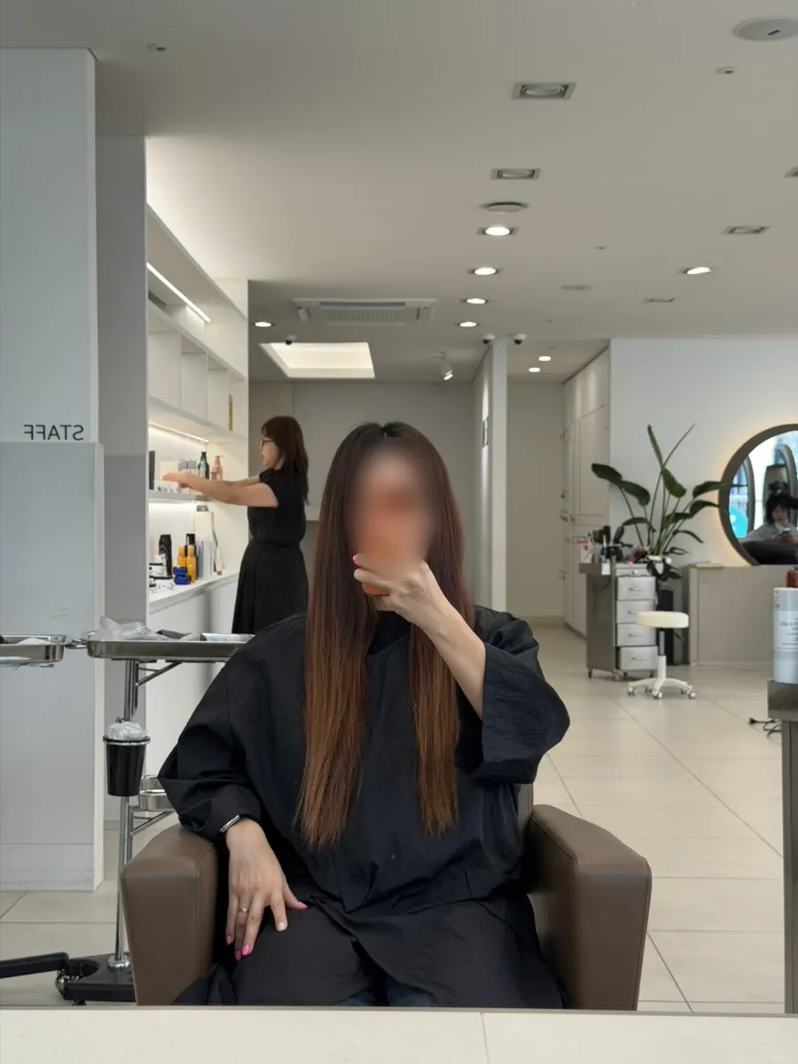 洗練されたレビアヘアのインテリア