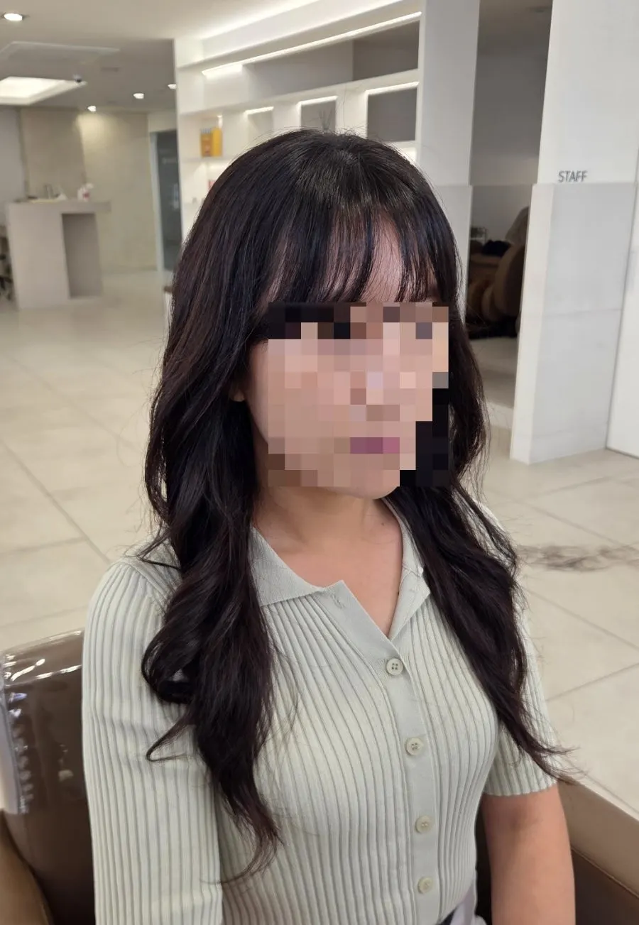레이어드 펌 완성 후 옆모습